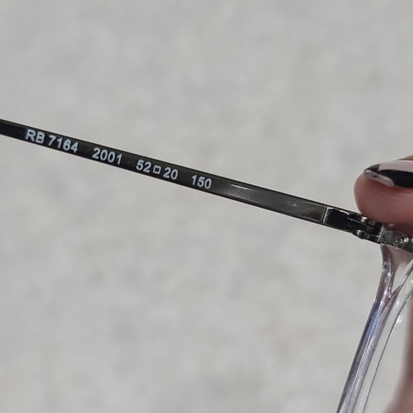 Ray Ban Clear Eyeglasses - Picture 2 of 3